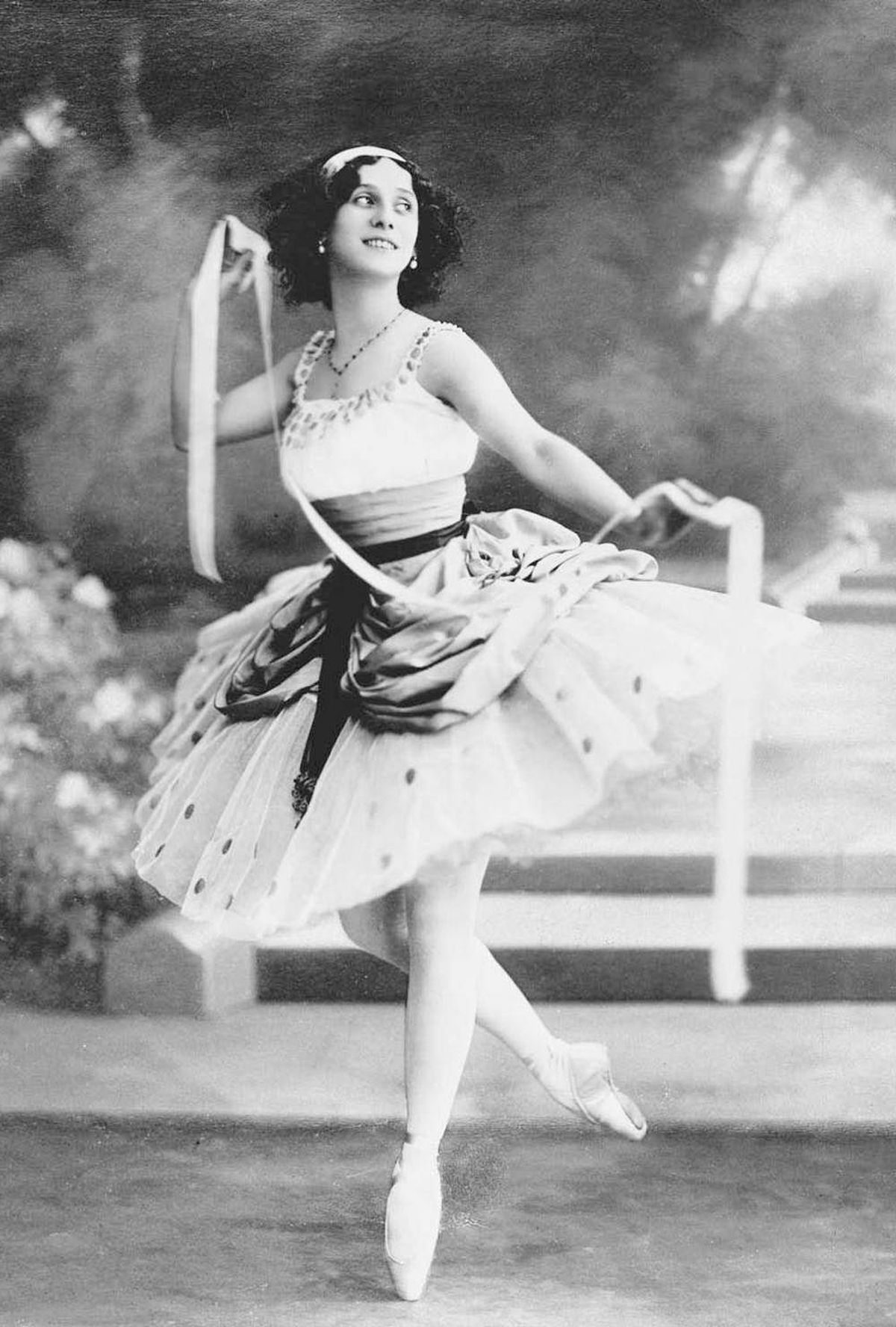 Russian ballerina Anna Pavlova (1881—1931)