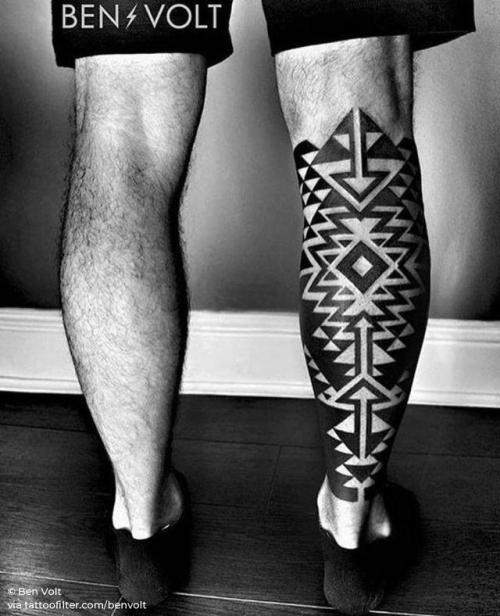 By Ben Volt, done at FORM8 Tattoo, San Francisco.... calf;big;benvolt;facebook;blackwork;twitter;geometric