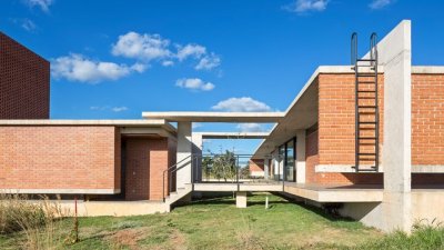 Casa Vila Rica / Bloco Arquitetosph: Haruo Mikami