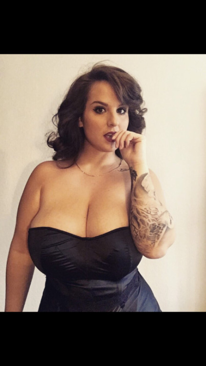 bbwfortress:Click here to hookup with a local BBW