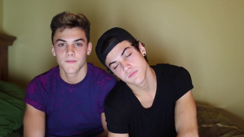 “Our First Time” - The-dolan-twins-fans- BR