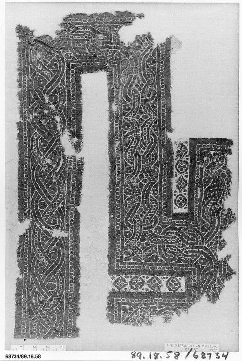 met-islamic-art:Fragment, Islamic ArtPurchase by subscription,...