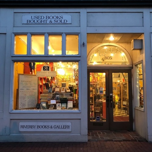 bookwyrmshoard:Riverby Books, Fredericksburg, Virginia