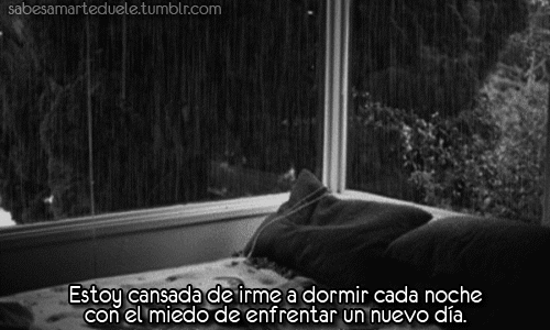 Cronicas Vampiricas De Un Desamor Buscandome En La Inmensidad Tristeza Da Vida Tumblr