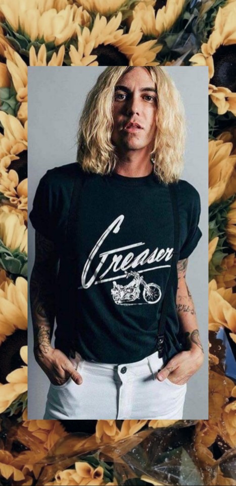 Kellin Explore Tumblr Posts And Blogs Tumgir