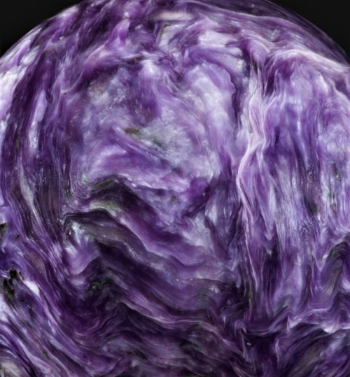 bijoux-et-mineraux:Charoite Sphere - Aldan Shield, Sakha...