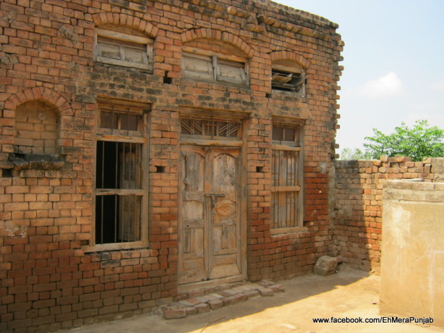 Eh Mera Punjab : Old House in a village of Punjab.