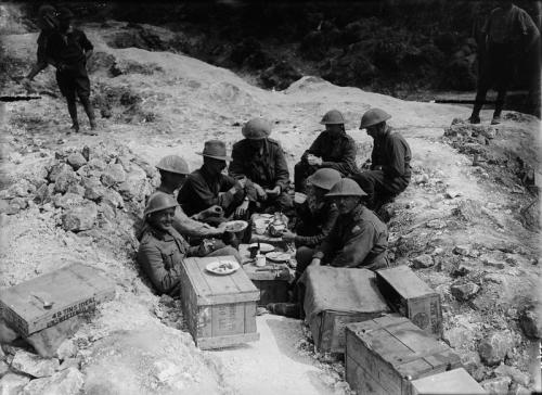 poor-bloody-infantry: © IWM (Q 922) Officers of the 2nd...