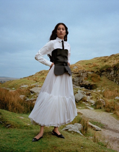 pocmodels:Chawntell Kulkarni by Ashish Shah for Vogue India -...