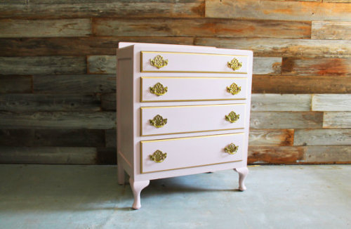 Vintage Hand Painted Pink And Gold Queen Anne