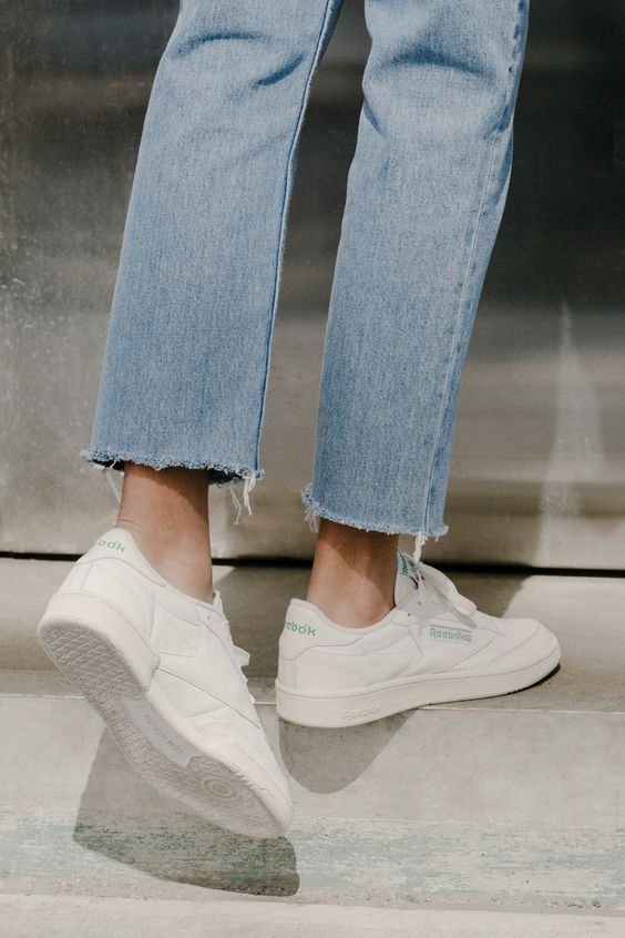 jeans white trainers