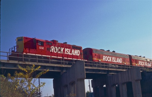 marmarinou:Rock Island LineBlue Island, IllinoisOctober 1,...