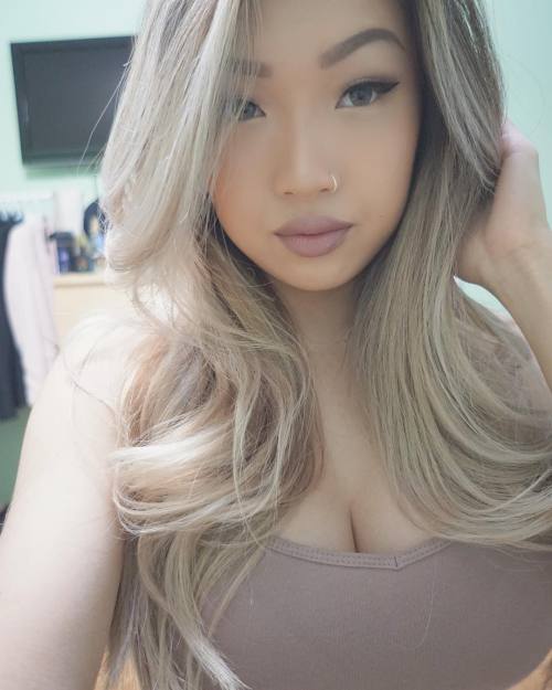 Hot asian girl