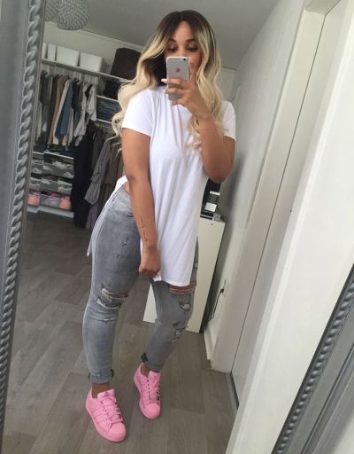 white adidas superstar outfit