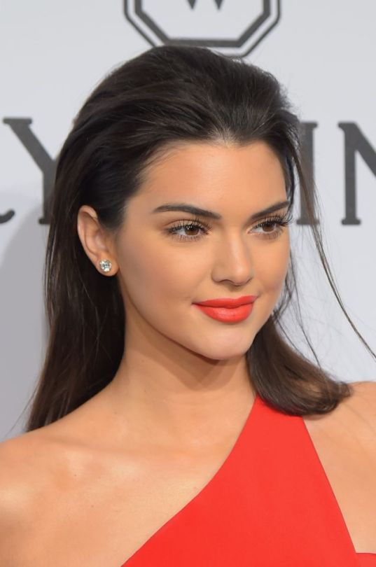 Les Looks Beauté De Kendall Jenner De Lappareil