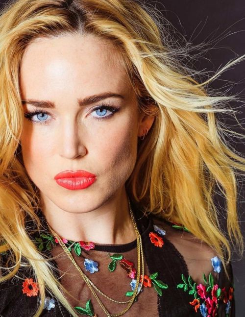 billyhopkinson:Caity Lotz