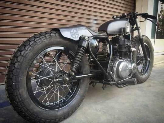 #Kawasaki #Z440 #Bratstyle https://www.instagram.com/p/B3wRZUzIs_y/?igshid=1uuetl1xdyrk