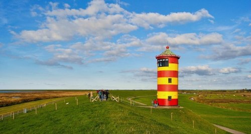 thatswhywelovegermany:Lighthouse of Pilsum, Krummhörn,...