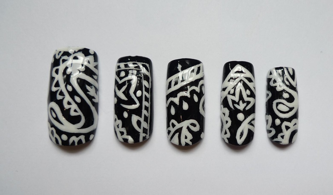 Blood, Sweat and Nails! Eight sets of Chola... - Paint & Lacquer