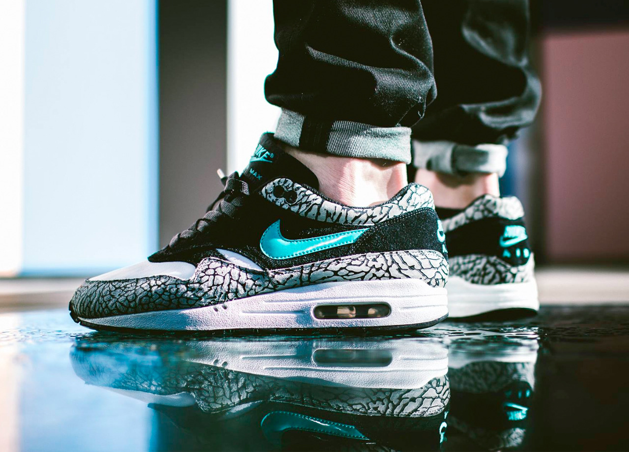am1 elephant