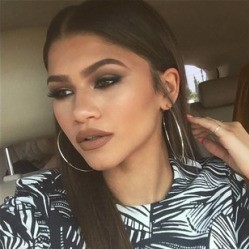 zendaya-selfies | Tumblr