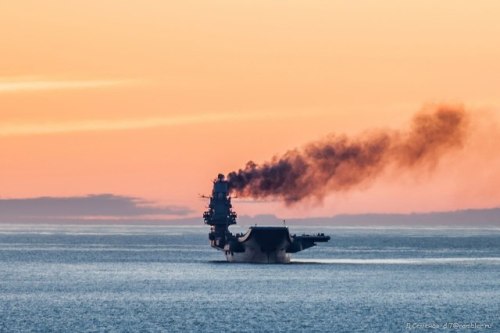 redarmyscreaming:Admiral Kuznetsov The Smoking Gallery