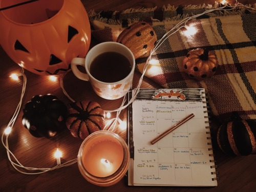 fall aesthetic fall blog autumn aesthetic autumn blog fall autumn cozy warm and cozy studyblr halloween pumpkin