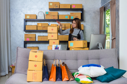 How to Establish a Thriving Ecommerce Brand in One Year