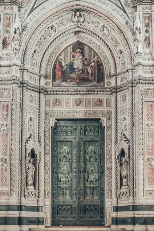 vintagepales2:Doors in ItalybyDmitri Korobtsov