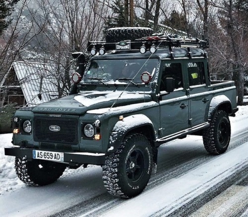 landroverphotoalbum:Ready for skiingBy...