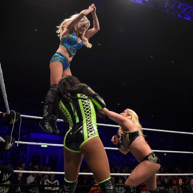 WWE Women 🌸, WWE Live Event 2018 - Liverpool, England:...