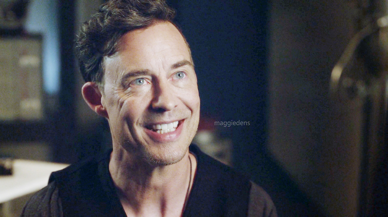 Tom Cavanagh is my #1 — Tom Cavanagh in the flash S03E22.