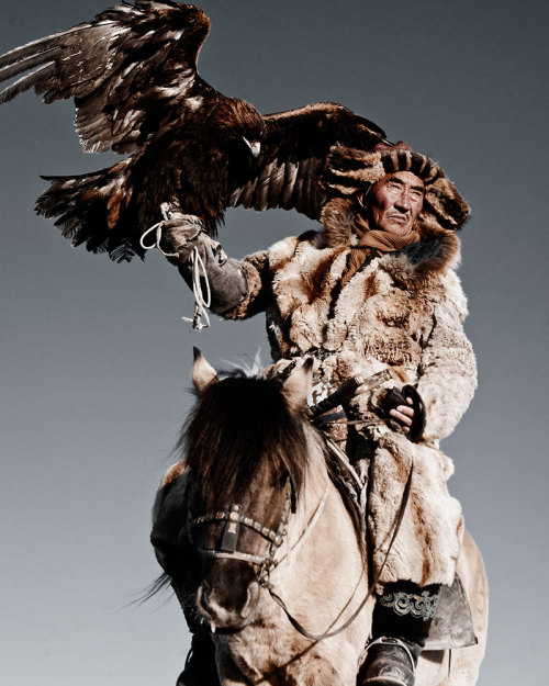 house-of-gnar:Kazakh eagle hunters|MongoliaThe Kazakhs are the...