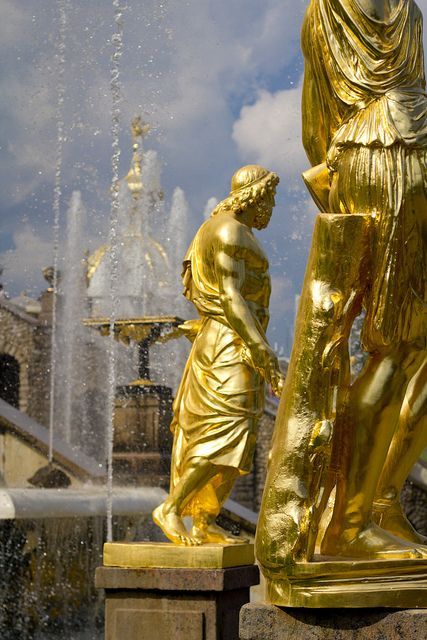 tfootielover:theimperialcourt:Peterhof Palace, St...