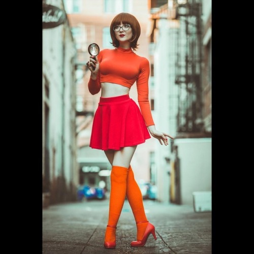 Velma Cosplay