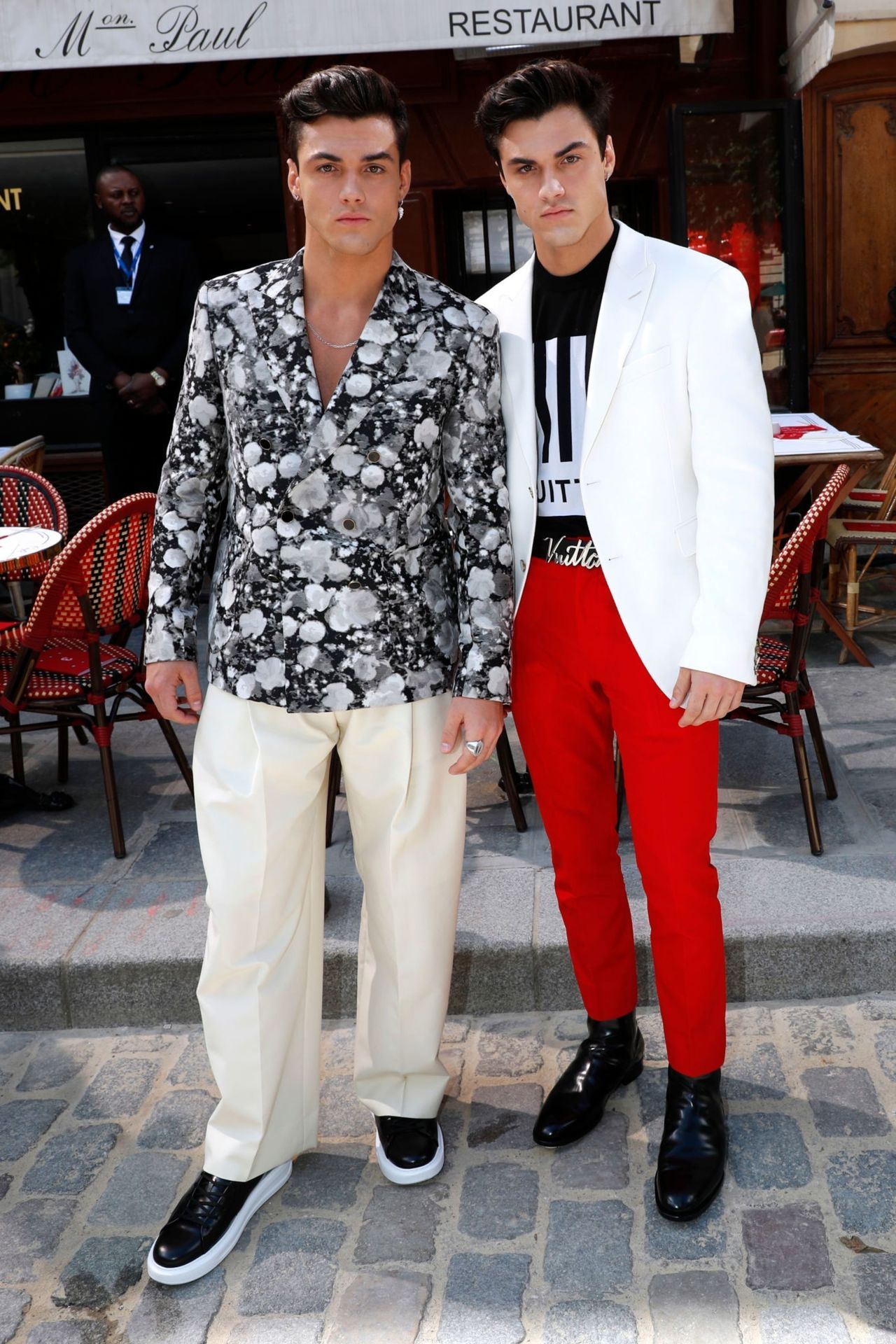 [celeb photos] Dolan Twins attend Louis Vuitton fashion show in Paris - Celebria - ATRL