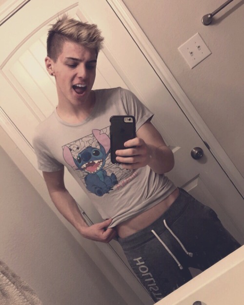 cute guys cute cute shirt v lines rawr stitch love