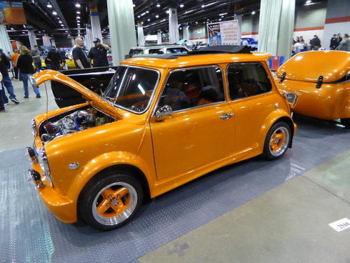 fromcruise-instoconcours:Mini Cooper given the full Need for...