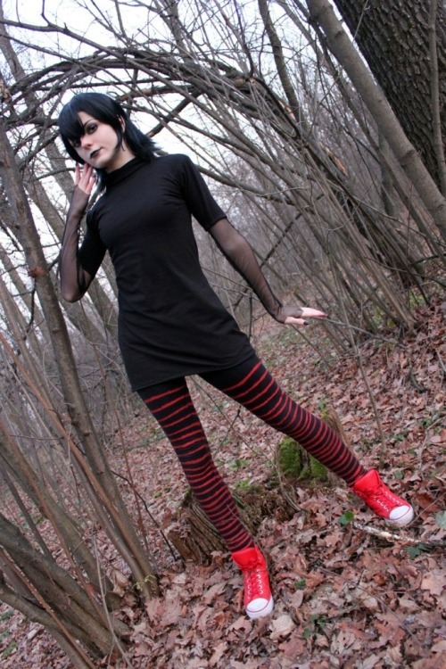 kosplaykitten:Hotel Transylvania (Mavis Dracula) by...