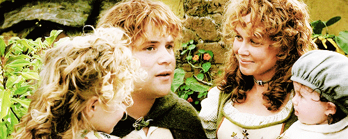 Image result for samwise gamgee and rosie cotton gif