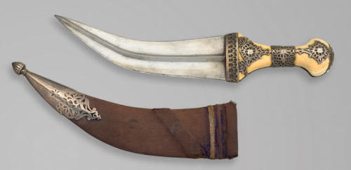 peashooter85:Silver mounted Indo-Arab jambiya with ivory hilt,...