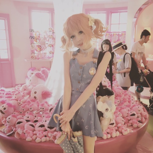 anzujaamu:When I visited USJ ♡Anzu you are in USJ, the very...