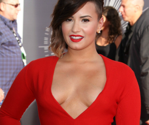 Sensual post from hottestcelebrities