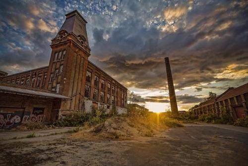 abandonedandurbex:Abandoned cotton factory in Belgium...