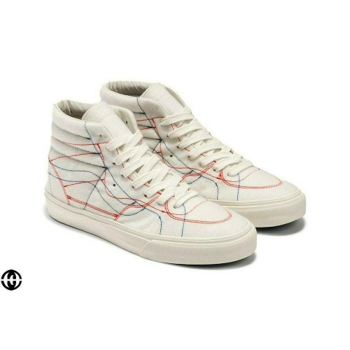 the sneaker vault qc