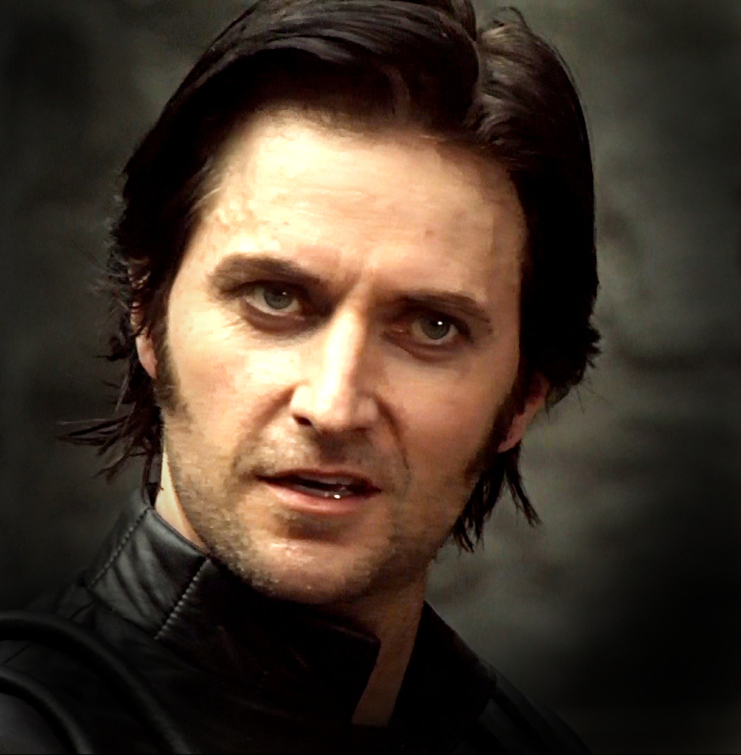 Richard Armitage Addiction