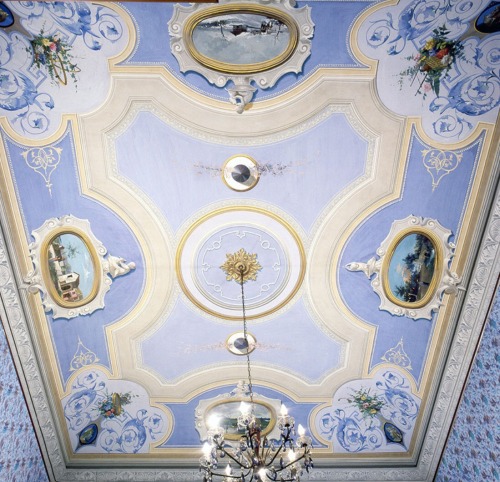 day-and-moonlightdreaming:Ceilings in pastel from the 18th...