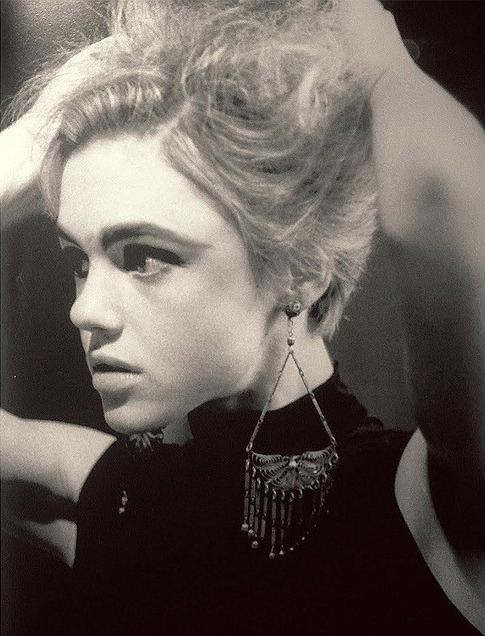 thatgirlisarollingstone:Edie Sedgwick, Circa 1965