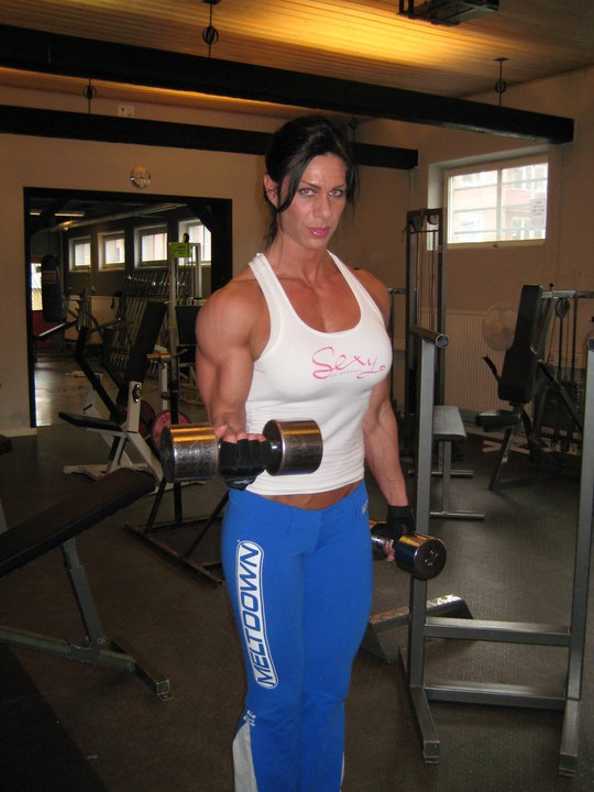 Tag Archive Femalemuscle Female Bodybuilding And Talklive By Bodybuilder Lori Braun 