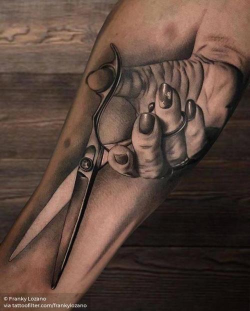 scissors in Tattoos  Search in 13M Tattoos Now  Tattoodo